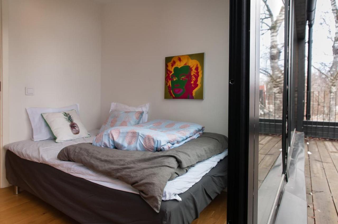 Townhouse On Arlanda Stockholm Metro Line - Easy Checkin Villa Sollentuna Eksteriør bilde