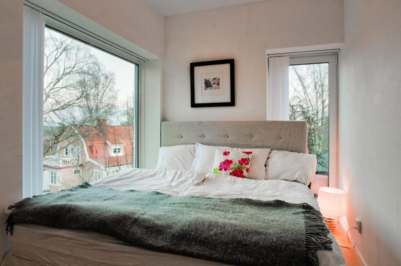Townhouse On Arlanda Stockholm Metro Line - Easy Checkin Villa Sollentuna Eksteriør bilde