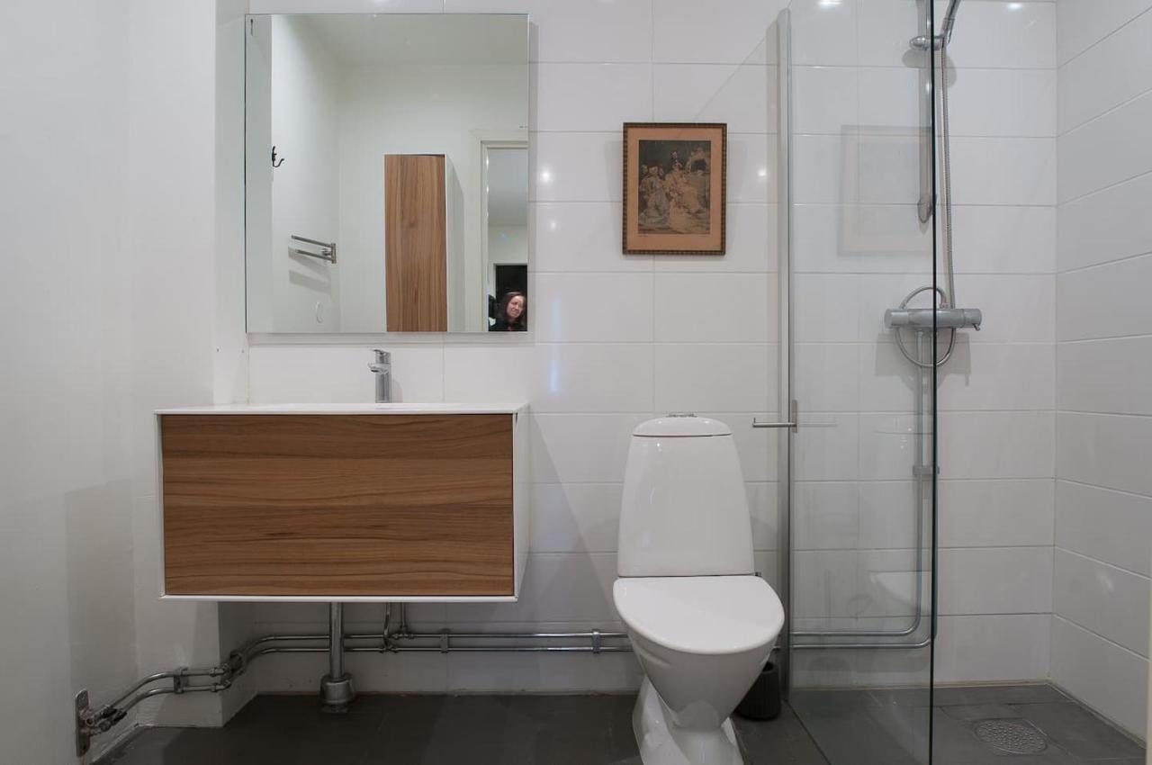 Townhouse On Arlanda Stockholm Metro Line - Easy Checkin Villa Sollentuna Eksteriør bilde